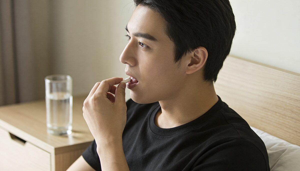 Oral Vs. Topical Minoxidil: Pros, Cons, And What To Expect